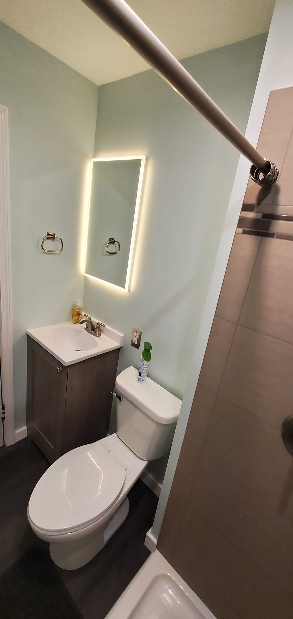 Kitchen & Bathroom Remodeling